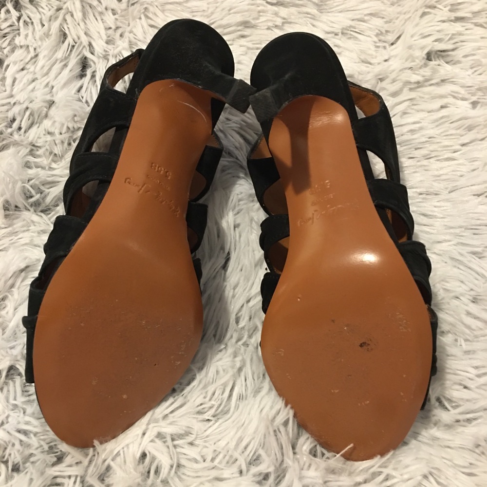 Elizabeth and James Suede E-Sloan Heels - Picture 5 of 5